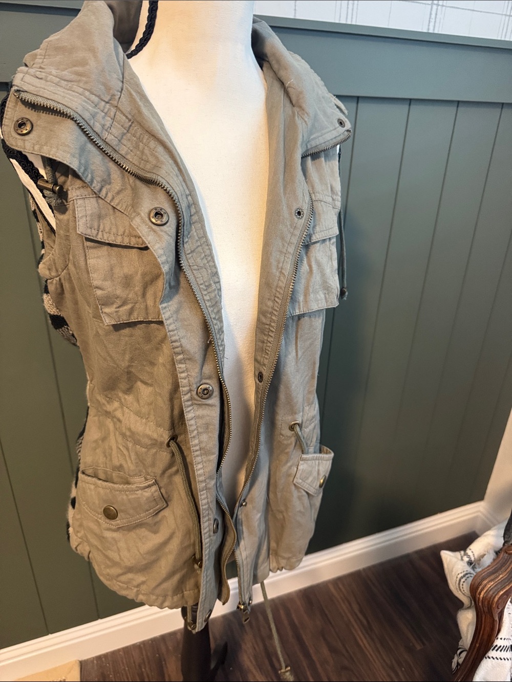 Light Olive Utility Vest Jacket - Women